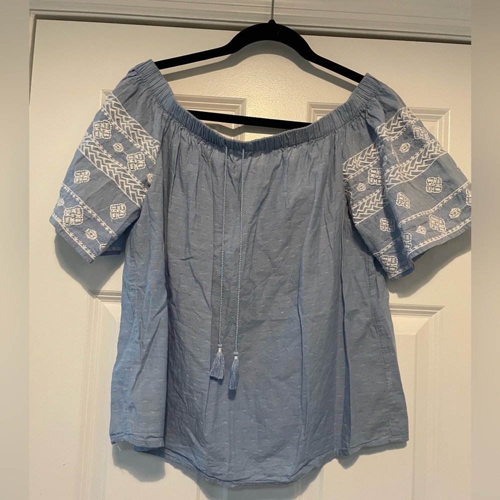 Off shoulder linen top